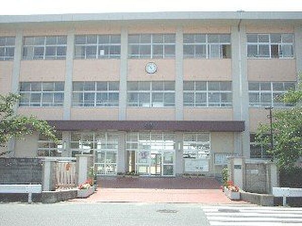 画像19:姫路市立網干中学校まで1、063ｍ