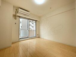 眺港苑 603 6階ワンルームのリビング/ダイニング