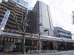 ラ・ウェゾン湊川公園