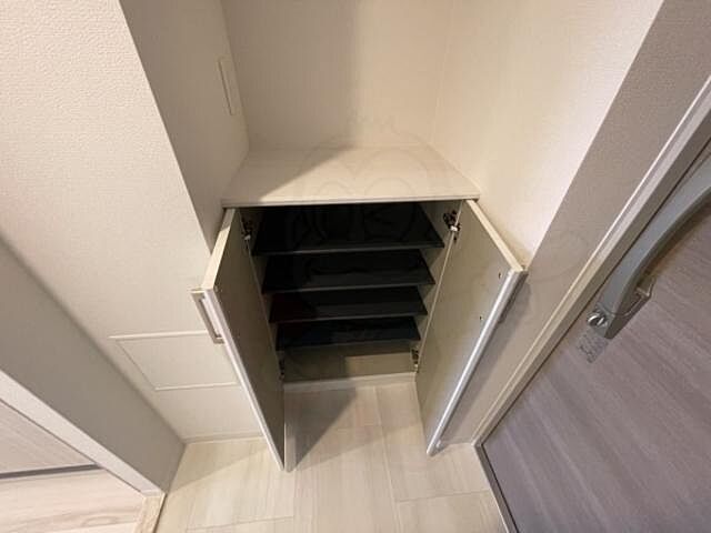 収納