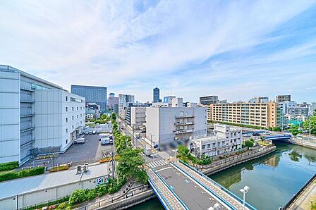 8階から望む、開放的なパノラマ眺望！