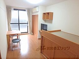 レオパレスアルモニ 105 1階1Kのリビング/ダイニング