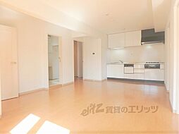 京都市営烏丸線 北山駅 徒歩11分の賃貸マンション 2階3LDKのリビング/ダイニング