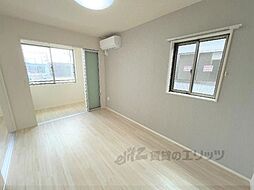 セレニティ宮野和 206 2階1LDKのリビング/ダイニング