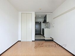 京福電気鉄道北野線 北野白梅町駅 バス6分 今出川浄福寺下車 徒歩5分の賃貸マンション 4階1Kのリビング/ダイニング