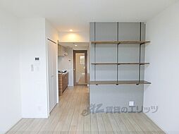 叡山電鉄叡山本線 一乗寺駅 徒歩4分の賃貸マンション 4階ワンルームのリビング/ダイニング