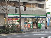 ファミリーマート　河原町竹屋町店まで120メートル