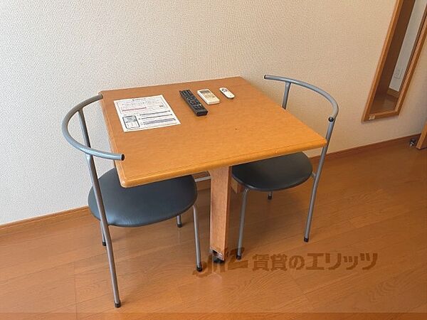 画像28:テーブル