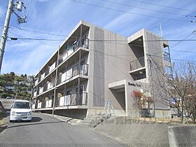 サンヒルタニウ 101 ｜ 滋賀県甲賀市信楽町長野（賃貸マンション1LDK・1階・51.03㎡） その1