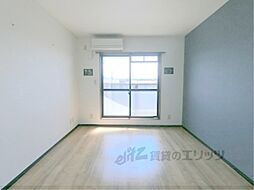 アースマーシーマンション 3階1Kのリビング/ダイニング