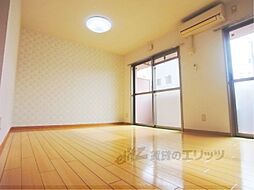 アプローズ 102 1階1LDKのリビング/ダイニング