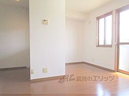 ユリシス 2階ワンルームのリビング/ダイニング