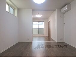 JR東海道・山陽本線 草津駅 徒歩1分の賃貸マンション 4階1LDKのリビング/ダイニング