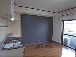 プリシエール河合 203 2階2LDKのリビング/ダイニング