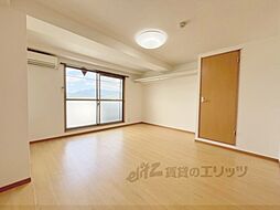 フラッティ円町北 7階1Kのリビング/ダイニング