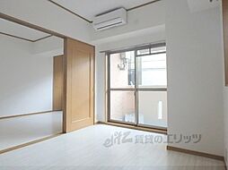 JR山陰本線 円町駅 徒歩4分の賃貸マンション 2階2LDKのリビング/ダイニング