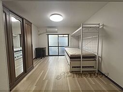 京福電気鉄道嵐山本線 鹿王院駅 徒歩3分の賃貸マンション 2階ワンルームのリビング/ダイニング