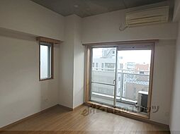 阪急京都本線 西院駅 徒歩1分の賃貸マンション 9階1Kのリビング/ダイニング