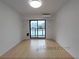 ヴィラ　デュース 404 4階1DKのリビング/ダイニング