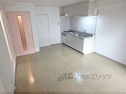 ライブラ七条 302 3階2LDKのリビング/ダイニング