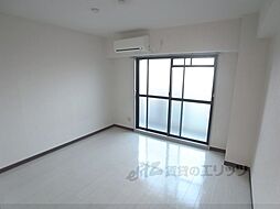 阪急京都本線 西京極駅 徒歩5分の賃貸マンション 3階1Kのリビング/ダイニング