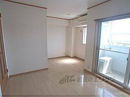 阪急京都本線 西京極駅 徒歩10分の賃貸マンション 3階1Kのリビング/ダイニング