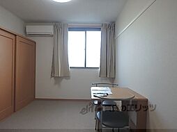 レオパレスウエスタン 205 2階1Kのリビング/ダイニング