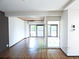 プレシャス桂 406 4階2LDKのリビング/ダイニング