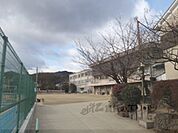 松尾小学校まで500メートル