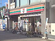 セブンイレブン　京都堀川御池店まで600メートル
