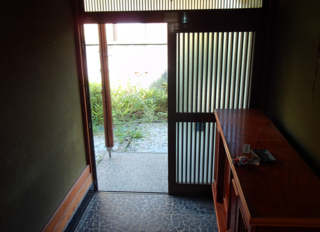 玄関