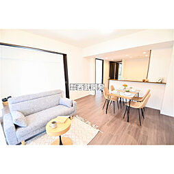 ヴェレーナ鳩ヶ谷 3LDKのリビング/ダイニング