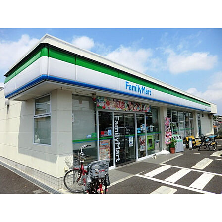 ファミリーマート