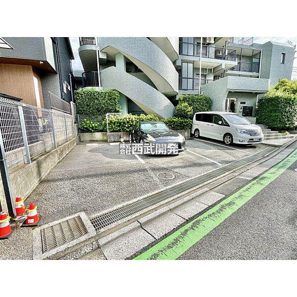 駐車場を拡大表示