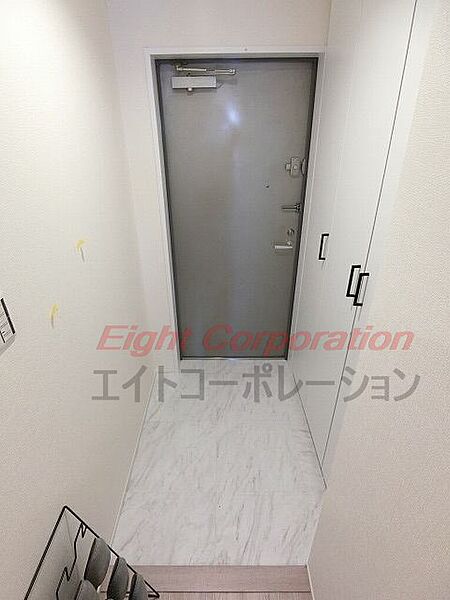 玄関を拡大表示