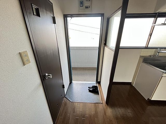 玄関