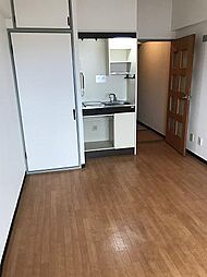 ニューポートナイン 410 4階ワンルームのリビング/ダイニング