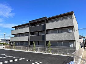 奈良県大和郡山市小泉町東1丁目（賃貸マンション2LDK・3階・74.46㎡） その1