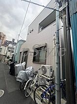 オードリー  ｜ 東京都足立区千住寿町（賃貸アパート1R・2階・19.07㎡） その1