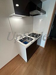 ペアパレス六町2号館