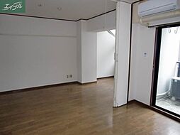 JR宇野線 大元駅 徒歩12分の賃貸マンション 4階3SLDKのリビング/ダイニング