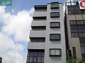 岡山県岡山市北区富田町2丁目（賃貸マンション1LDK・5階・51.97㎡） その1