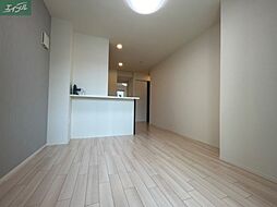 JR津山線 法界院駅 4.3kmの賃貸アパート 1階1LDKのリビング/ダイニング