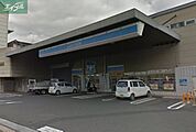 ローソン岡山番町二丁目店 643m