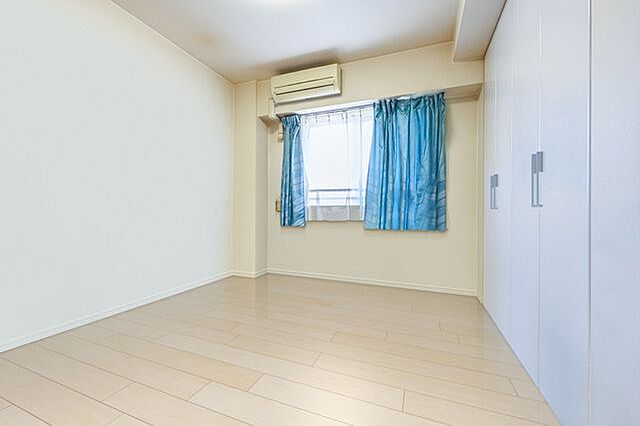 室内 イクシア本牧ユニーブル 4階/-