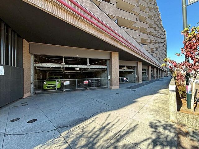 駐車場 グランイーグルＷｉｎｇ橋本　贅沢な空間が暮らしを彩る 2階/-