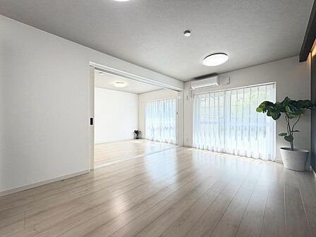 過ごす時間が長いこそ、こだわりたいリビング。きっと叶えてくれます。
