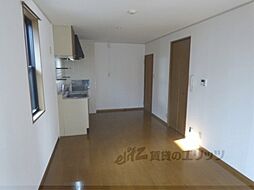 JR東海道・山陽本線 桂川駅 徒歩9分の賃貸アパート 1階2LDKのリビング/ダイニング