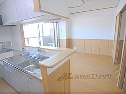 フレーヴァー七瀬川 4階1LDKのリビング/ダイニング