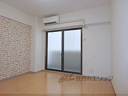 レクサス深草1号館 107 1階1DKのリビング/ダイニング